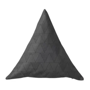 Šedý polštář Triangle Top Prodej