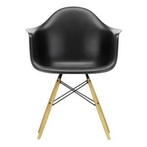 Židle Eames DAW, deep black Značkový