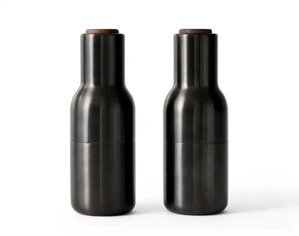 Horká Nabídka Mlýnky na sůl a pepř Bottle, bronzed brass