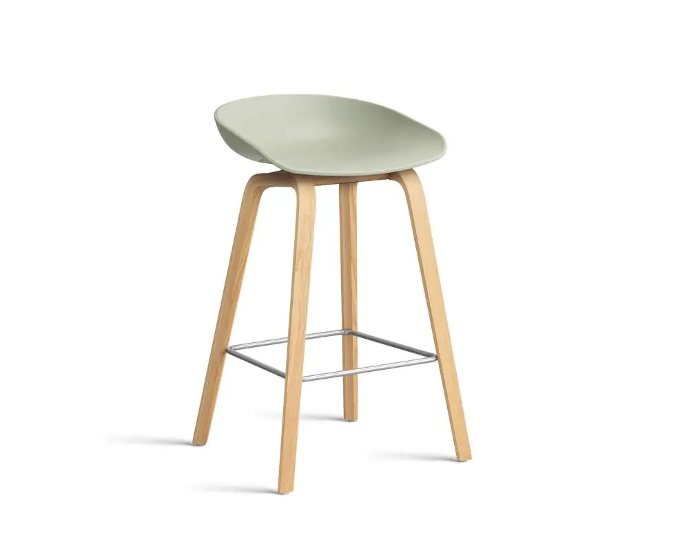 Barová stolička AAS 32 Low Lacquered Oak Veneer, pastel green Značkový