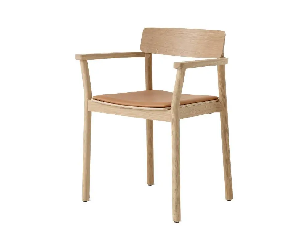 Novinka Židle Betty TK11, oak / Noble cognac leather