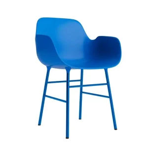 Židle Form s područkami Steel, bright blue Objednat Nyní