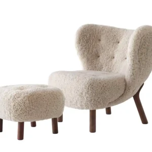 Křeslo Little Petra VB1 a pouf ATD1, walnut/sheepskin Moonlight Expresní Doručení