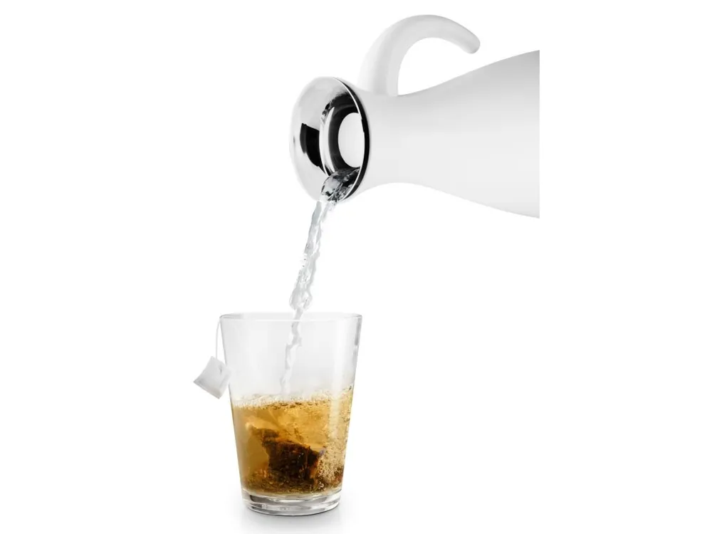 Cenově Výhodný Elektrická konev 1,5 l, matná bílá