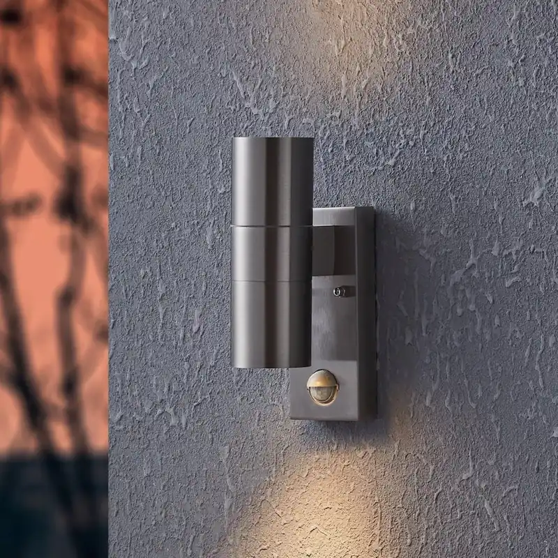 Eglo 79594- LED Venkovní nástěnné svítidlo se senzorem ARAPONGAS 2xGU10/2,8W/230V IP44 matný chrom Nejlepší Volba