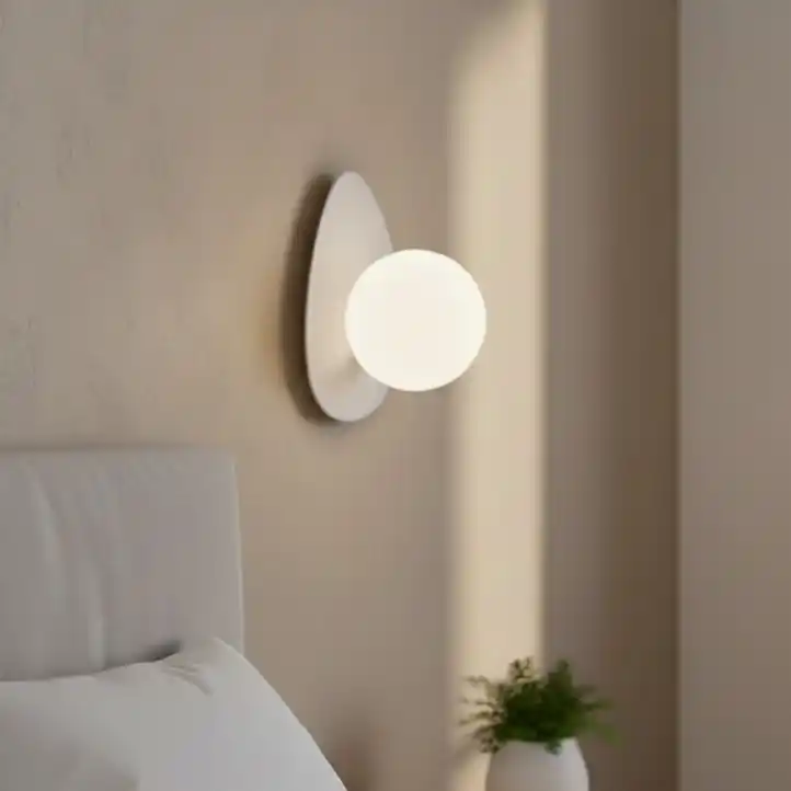 Vrácení Zdarma Nástěnné svítidlo OVO 1xG9/8W/230V bílá