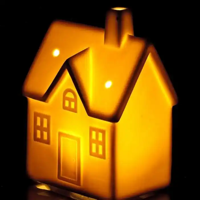 Top Prodej LED Porcelánová dekorace LED/3xLR44/teplá bílá domek bílá
