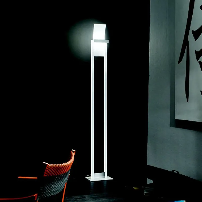 Linea Light Wood, italská stojací lampa 1x R7s 120W, bílé dřevo/bílé sklo, 180cm Dokud Zásoby Vydrží